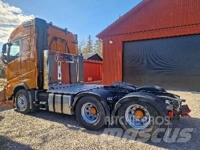 Volvo FH 500TC 曳引機組件