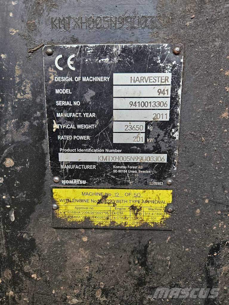 Komatsu 941 收穫機
