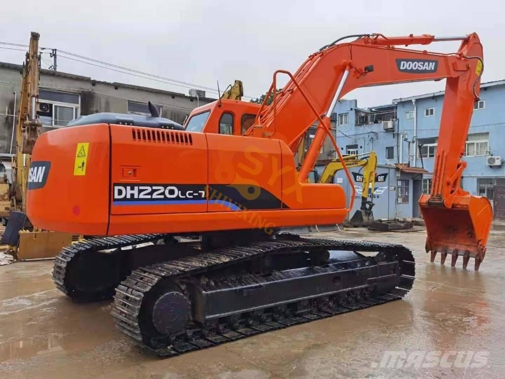 Doosan DX 225 LCA 履帶式 挖土機/掘鑿機/挖掘機