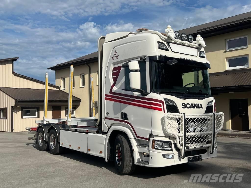 Scania R 730 B6X4NB 木材貨車