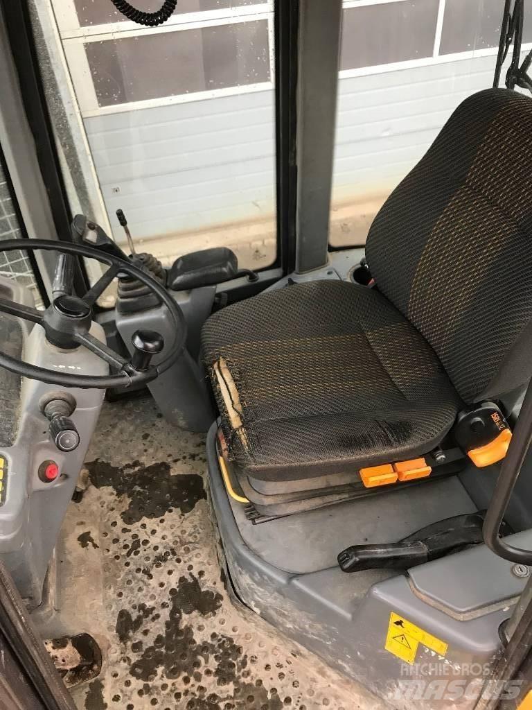 Volvo L30B 輪胎式裝載機