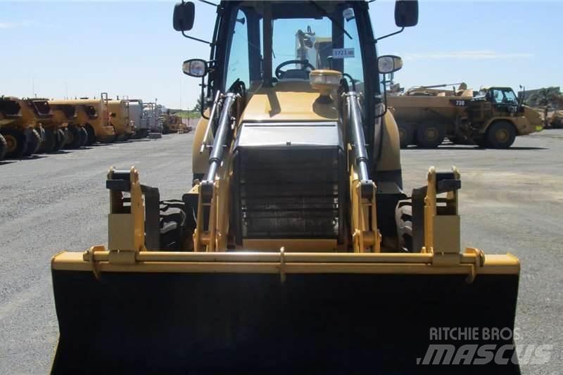 CAT 428F 反鏟裝載機