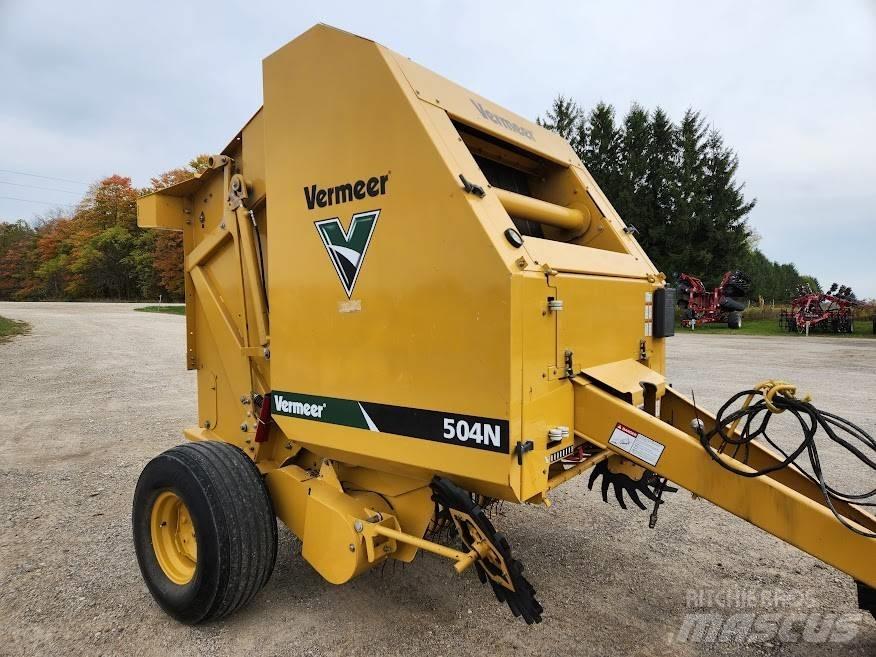 Vermeer 504N 圓型牧草打包機