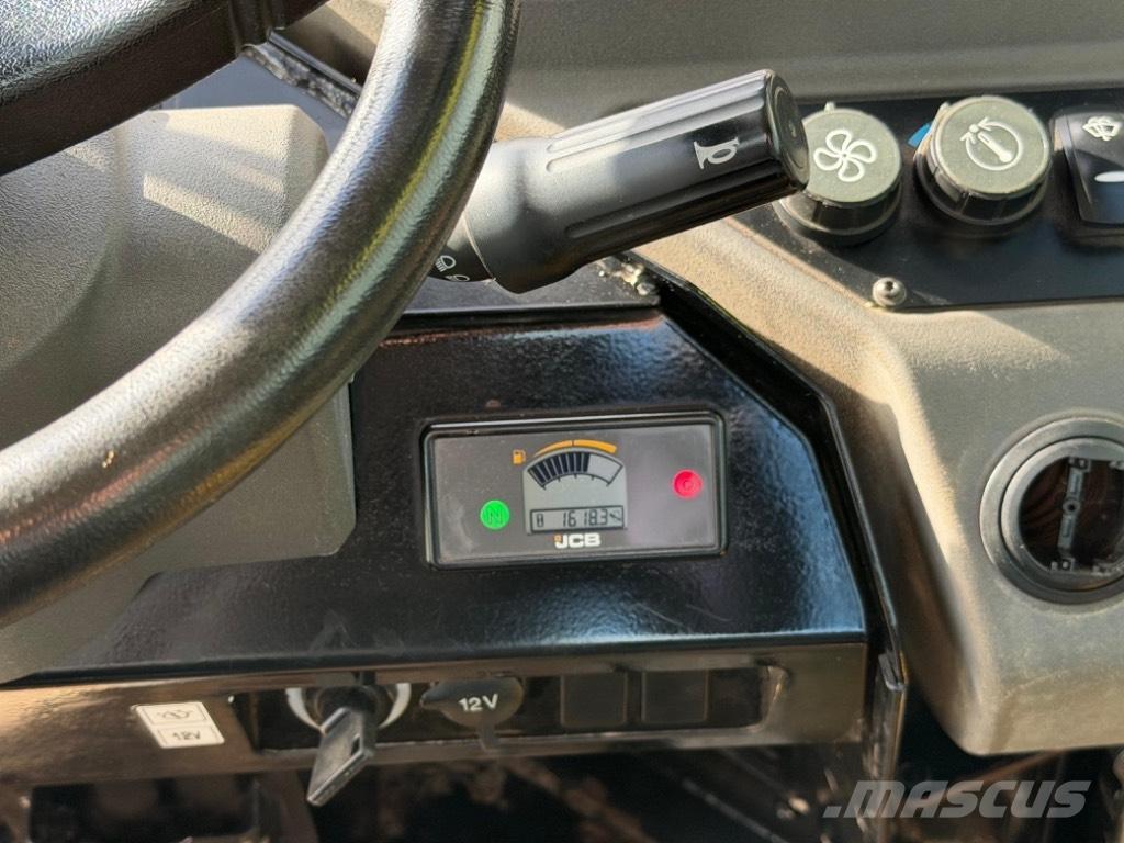 JCB 6 ST 側卸礦車