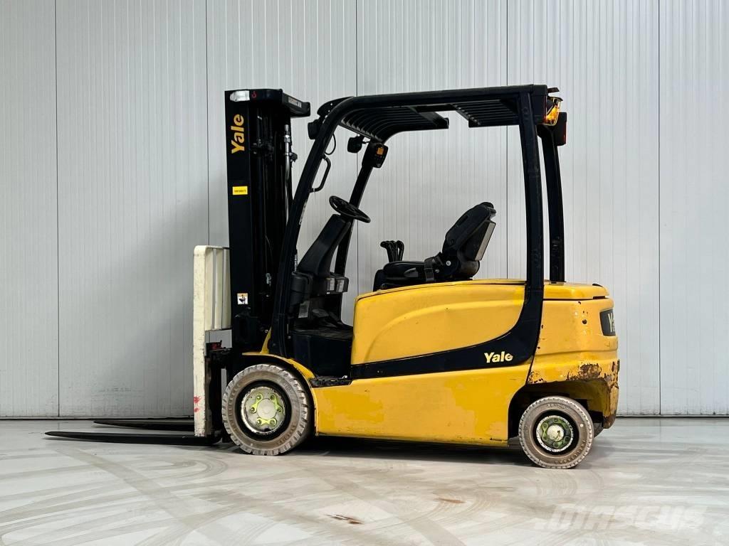 Yale ERP30VL 電動堆高機
