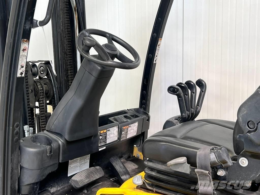 Yale ERP30VL 電動堆高機