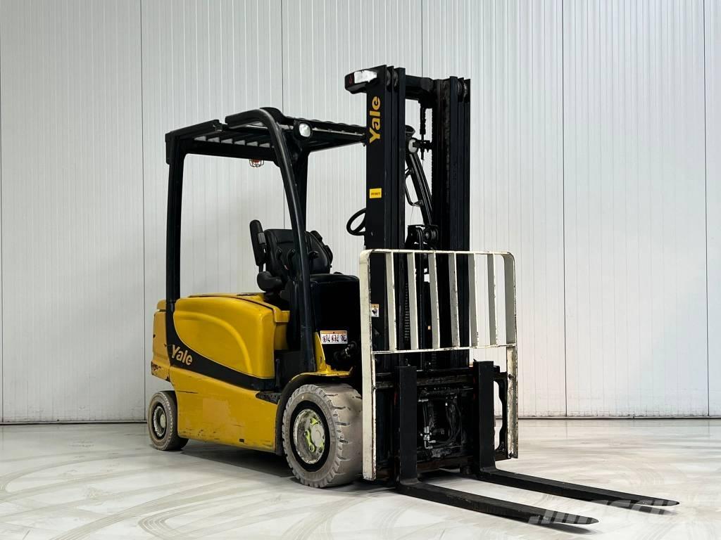 Yale ERP30VL 電動堆高機