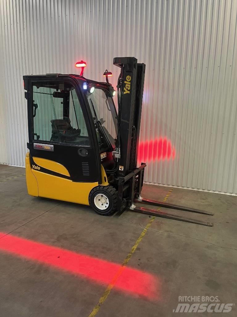 Yale ERP16VT 電動堆高機
