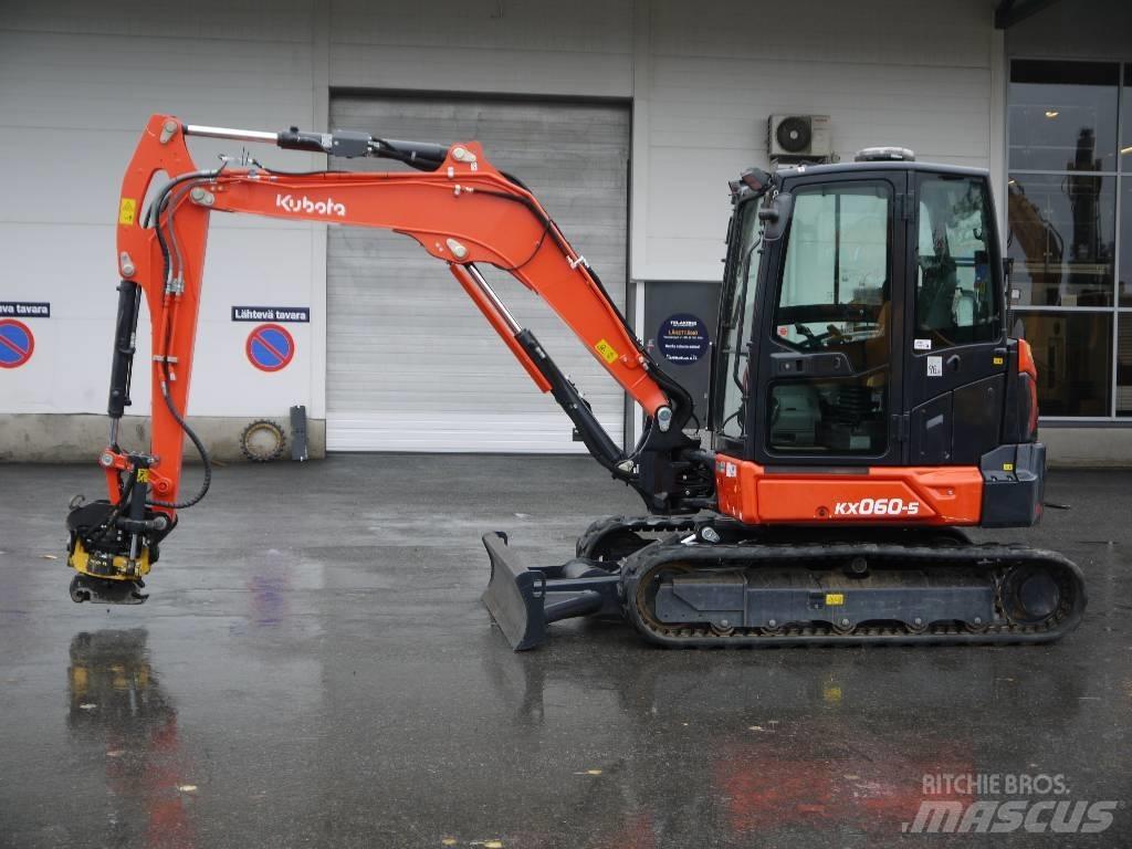 Kubota KX 060-5 小型挖土機/掘鑿機<7t(小型挖掘機)