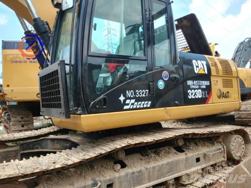 CAT 323 D L 履帶式 挖土機/掘鑿機/挖掘機