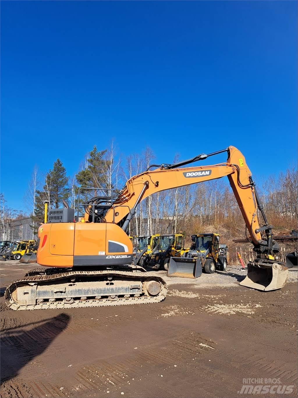 Doosan DX235LCR-5 履帶式 挖土機/掘鑿機/挖掘機