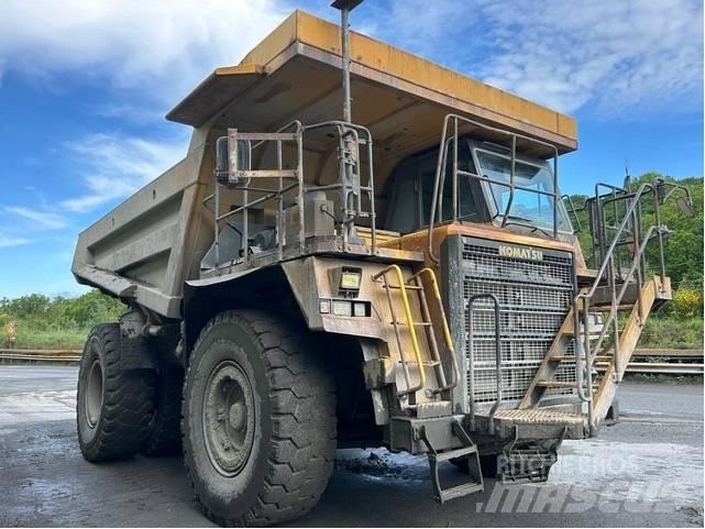 Komatsu HD605-7 剛性傾卸卡車