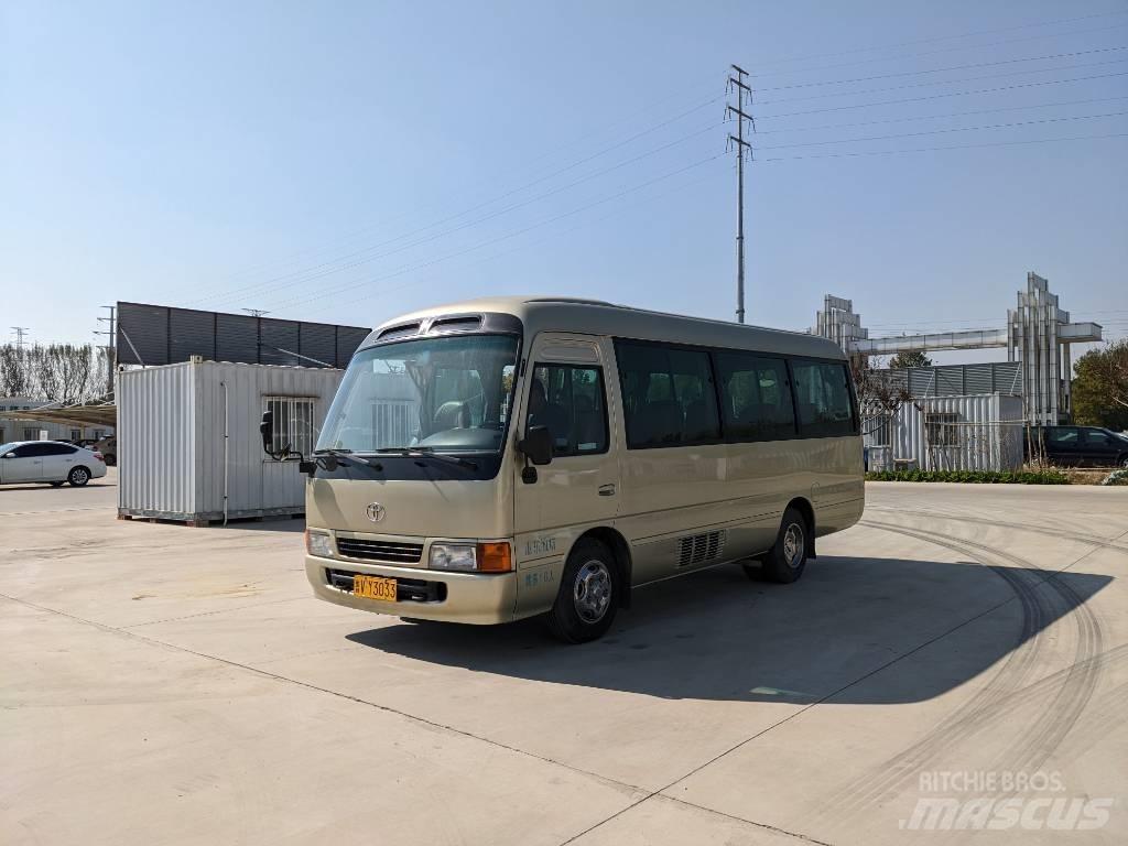 Toyota Coaster Bus 迷你巴士