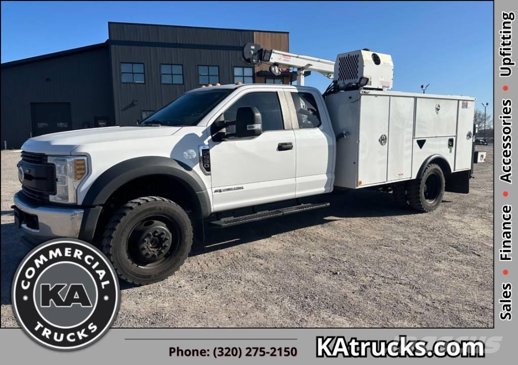 Ford F 550 XL SD 履帶式起重機