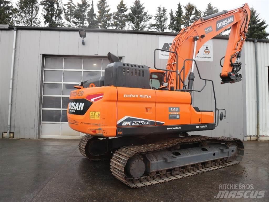 Doosan DX225LC-7 履帶式 挖土機/掘鑿機/挖掘機