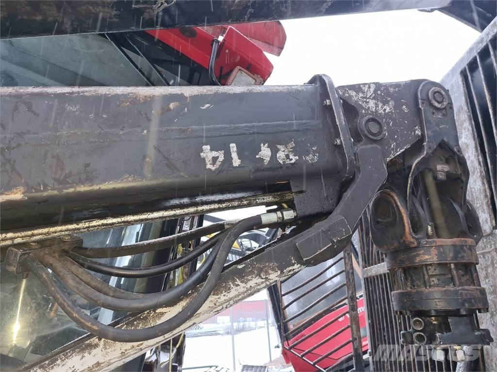 Valmet 890.3 集運機