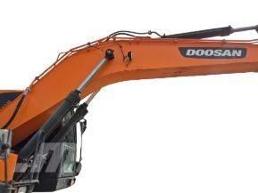 Doosan DX 210 W 旋轉式挖土機/掘鑿機/挖掘機