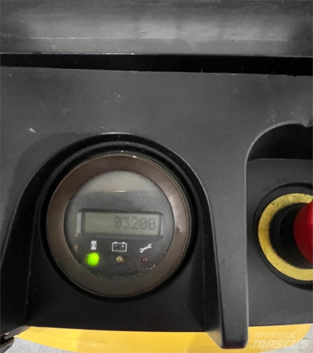 Hyster S1.2 行走控制式堆積機