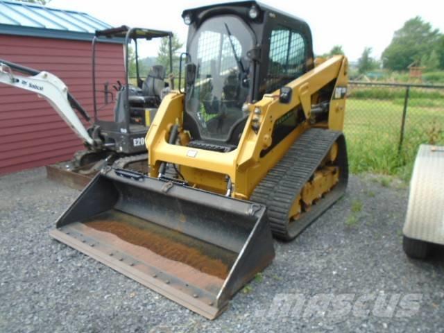 CAT 239 D 滑移轉向裝載機