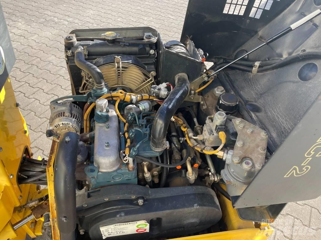 Bomag BW 90 AC-2 複合式滾壓機
