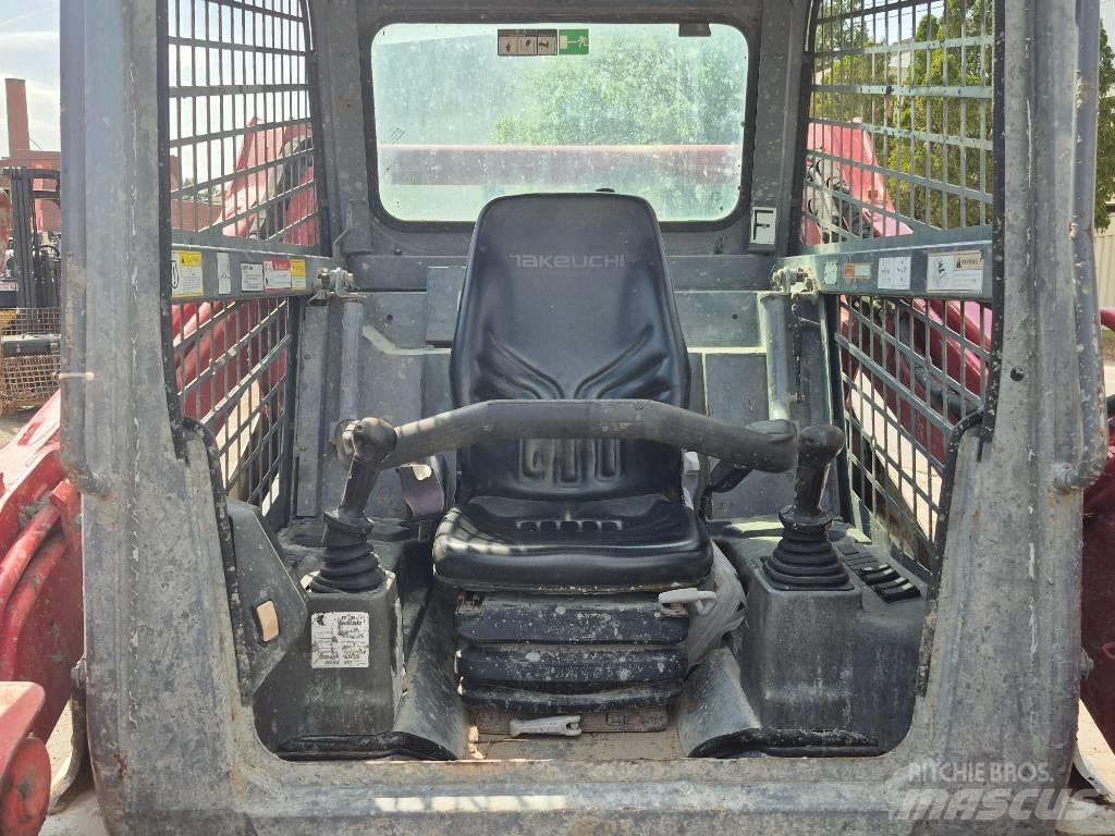Takeuchi TL10 滑移轉向裝載機