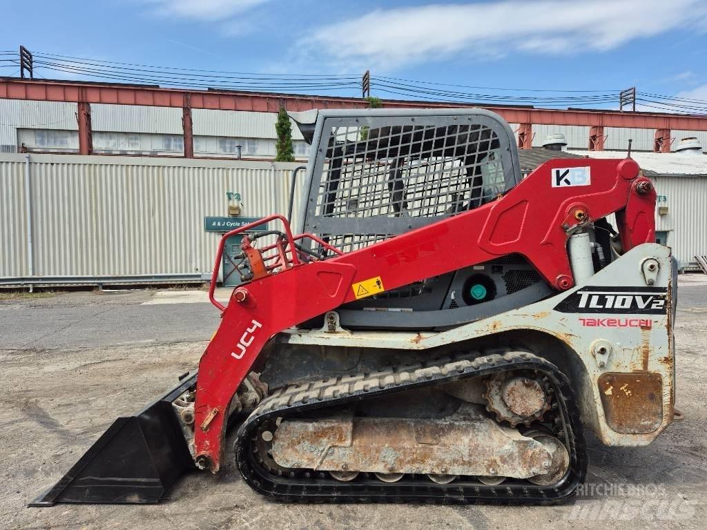 Takeuchi TL10 滑移轉向裝載機