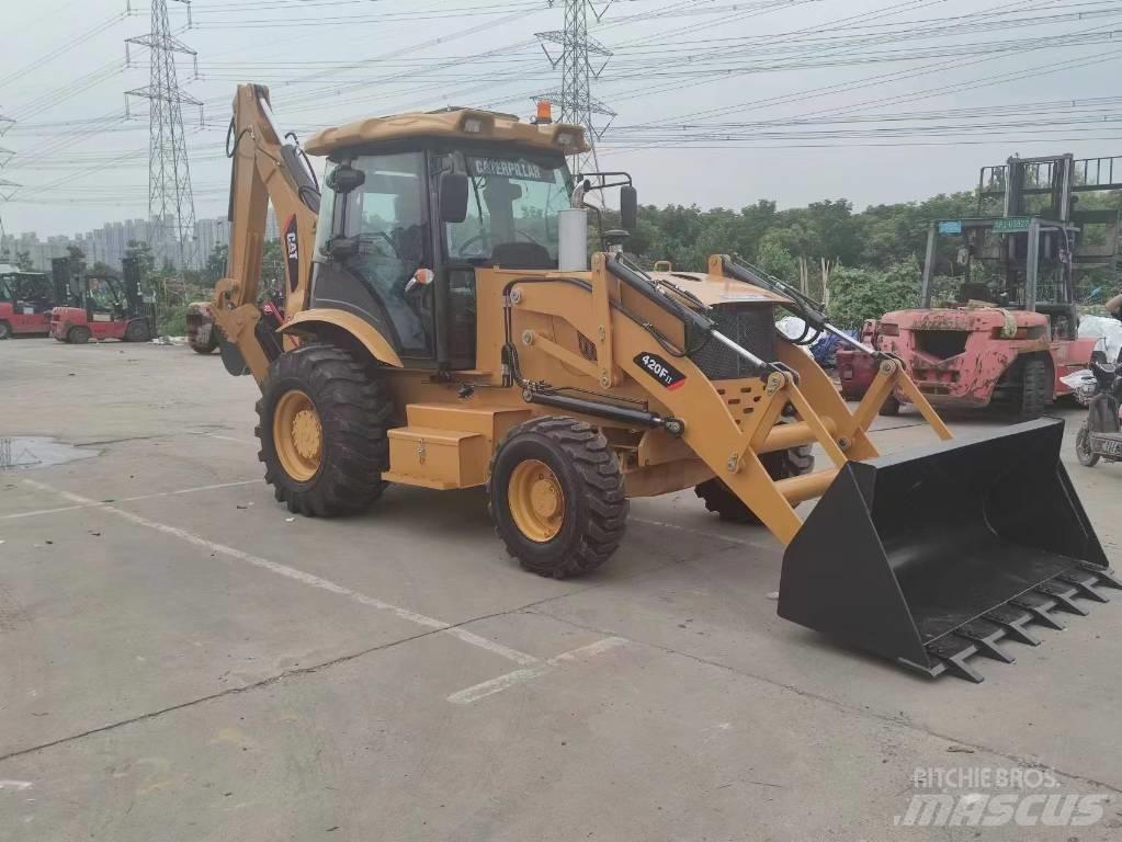 CAT 420 F 反鏟裝載機