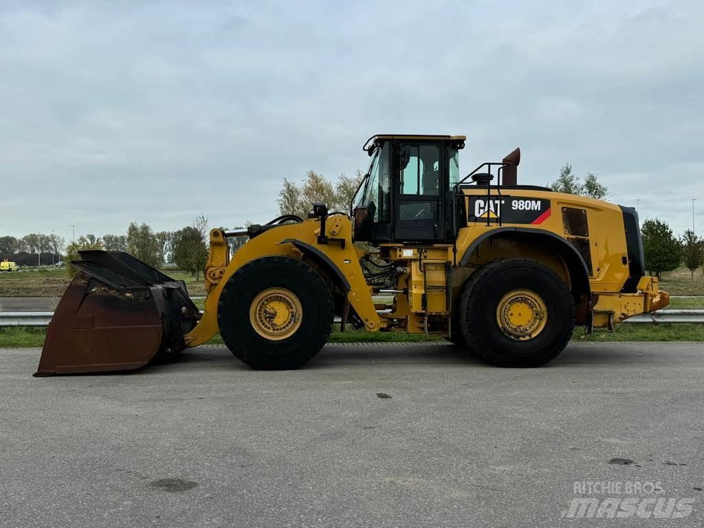 CAT 980M 輪胎式裝載機