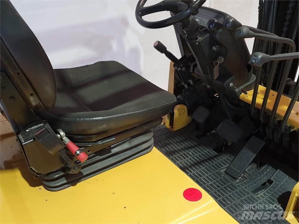 CAT DP45K2 MC 柴油卡車