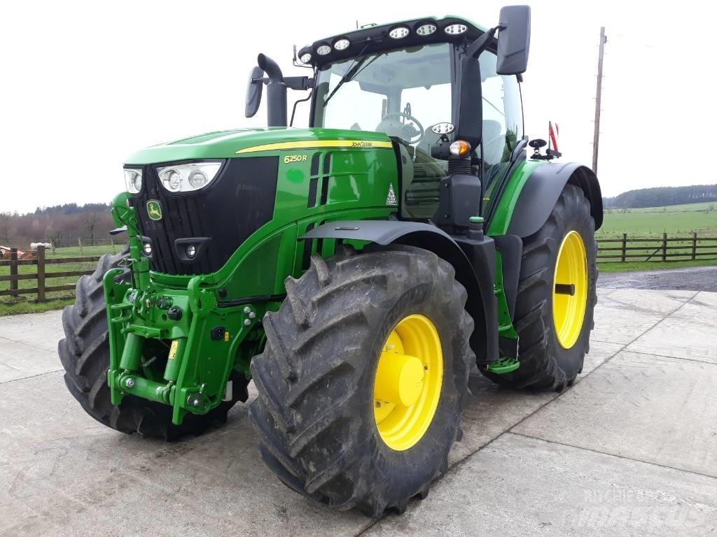 John Deere 6250 R 曳引機