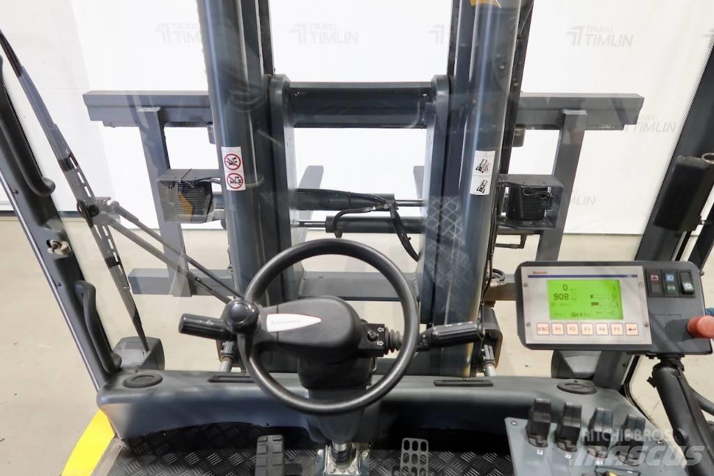 Jungheinrich DFG 680 柴油卡車