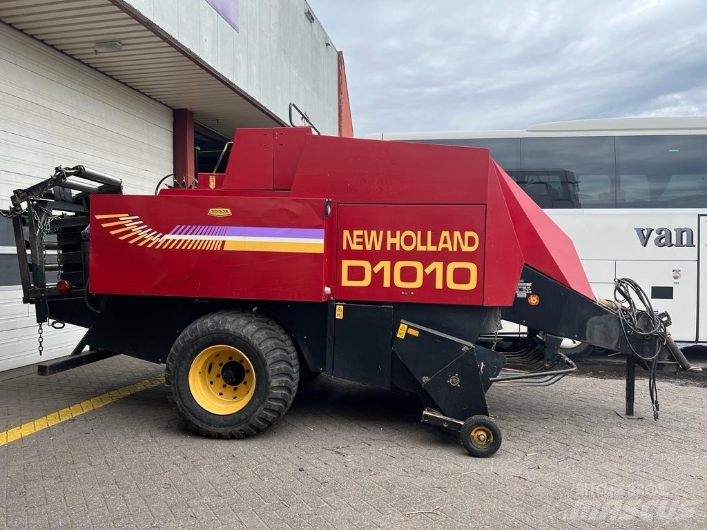 New Holland D 1010 方形打捆機