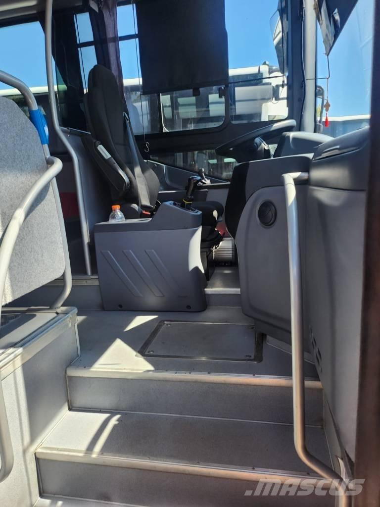 Iveco Crossway 公路客運汽車
