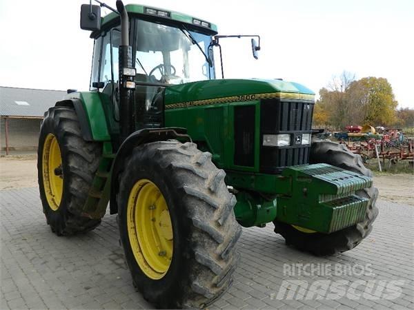 John Deere 7800 曳引機