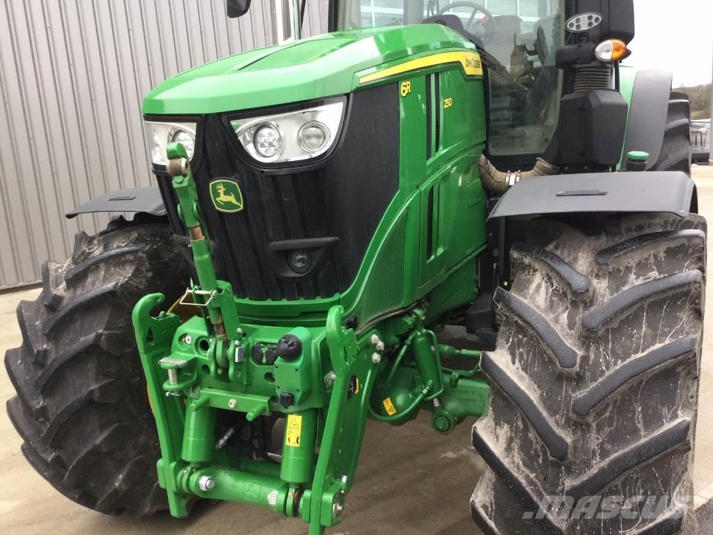 John Deere 6R250 曳引機