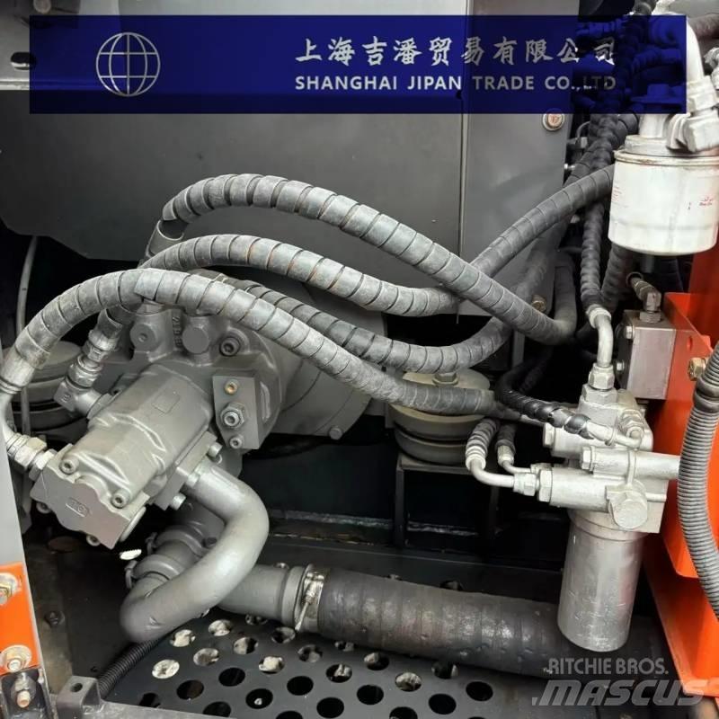 Hitachi ZX 60 小型挖土機/掘鑿機<7t(小型挖掘機)