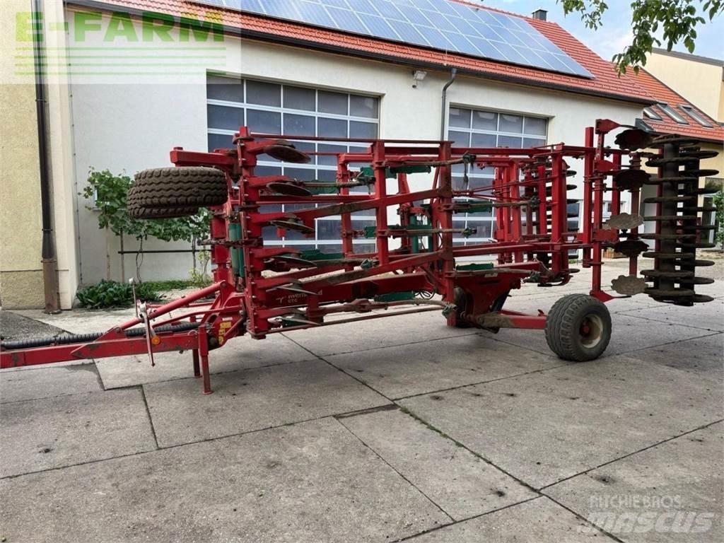 Kverneland CTC 中耕管理機