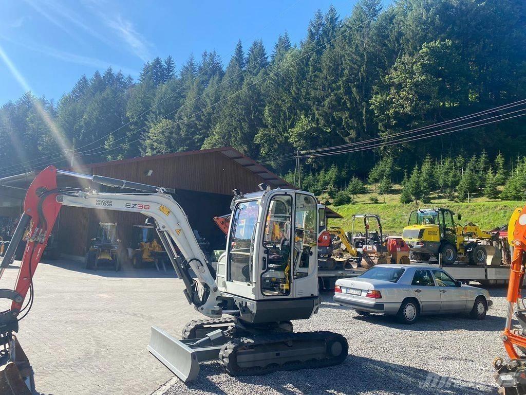Wacker Neuson EZ 38 小型挖土機/掘鑿機<7t(小型挖掘機)