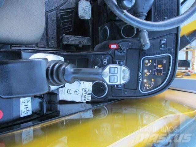 JCB 540-180 伸縮臂操作車