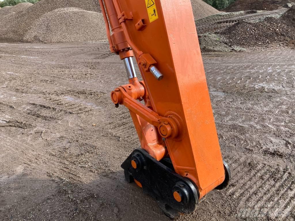 Hitachi ZX225USLC-6 履帶式 挖土機/掘鑿機/挖掘機