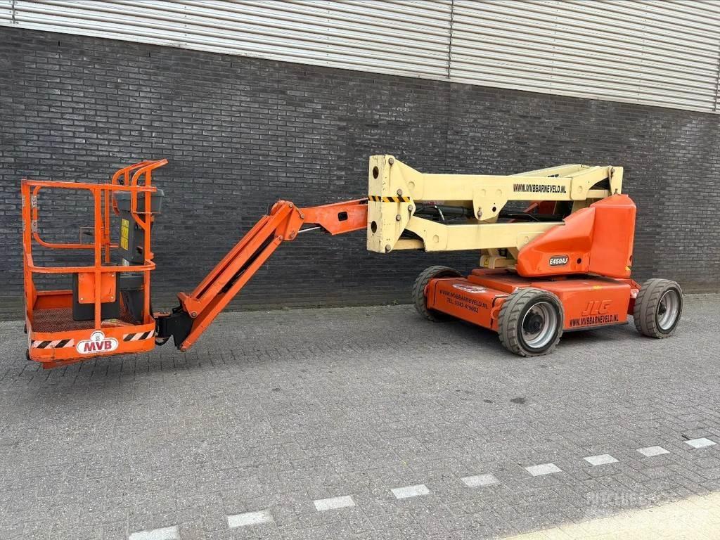 JLG E450AJ 曲臂高空作業車