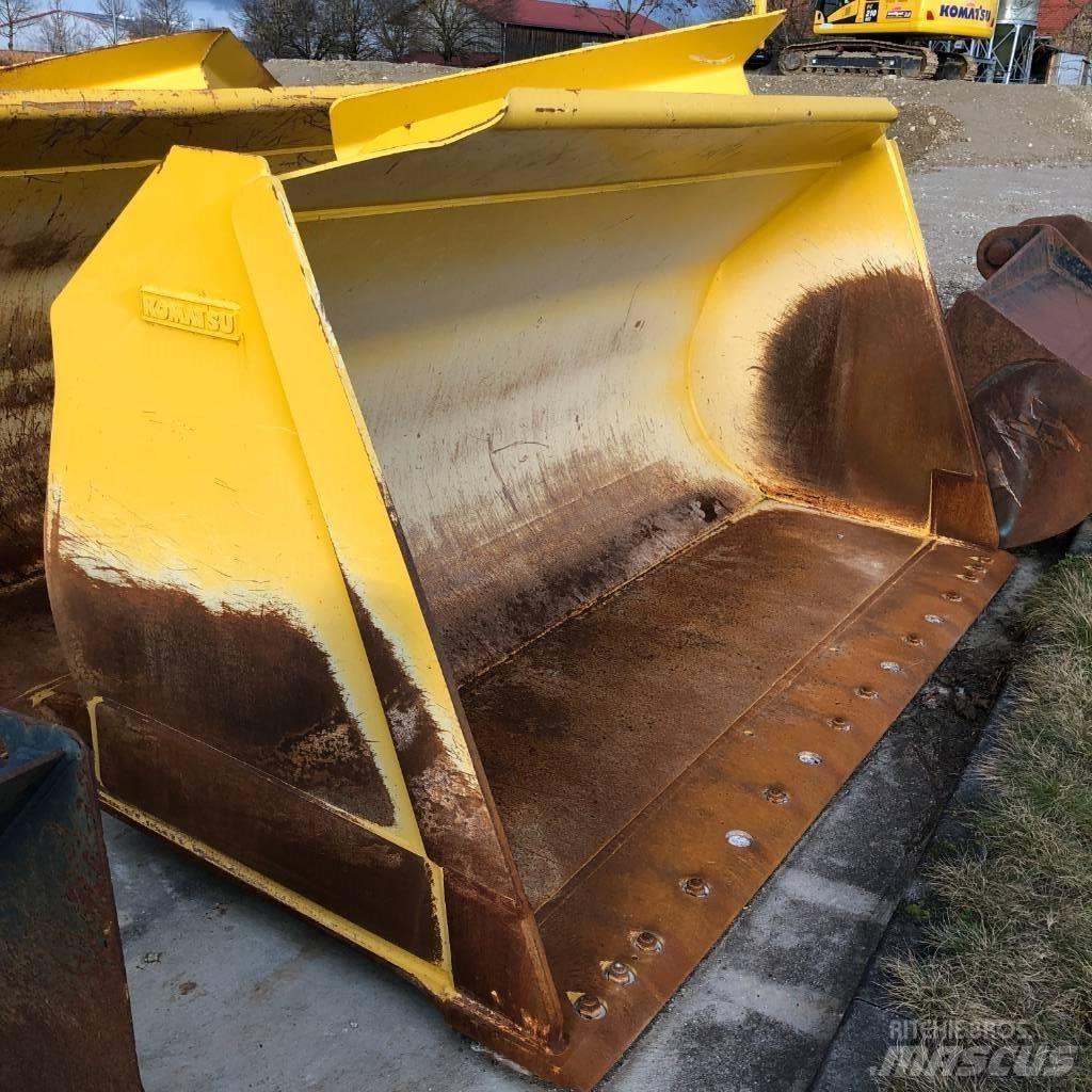 Komatsu WA470-8 輪胎式裝載機