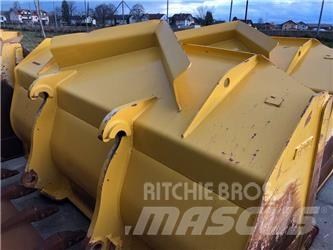 Komatsu WA470-8 輪胎式裝載機