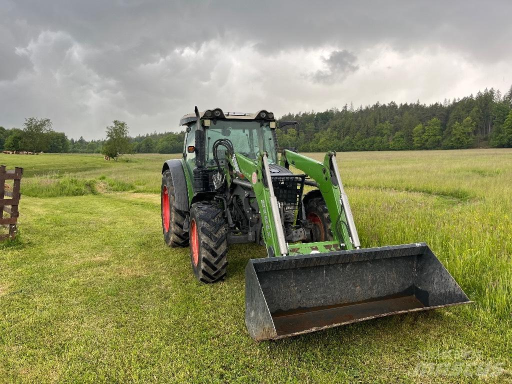 Fendt 211 Vario 曳引機