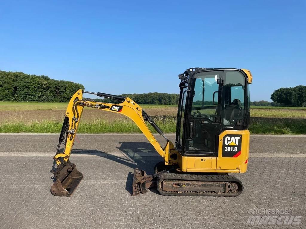 CAT 301.8 小型挖土機/掘鑿機<7t(小型挖掘機)