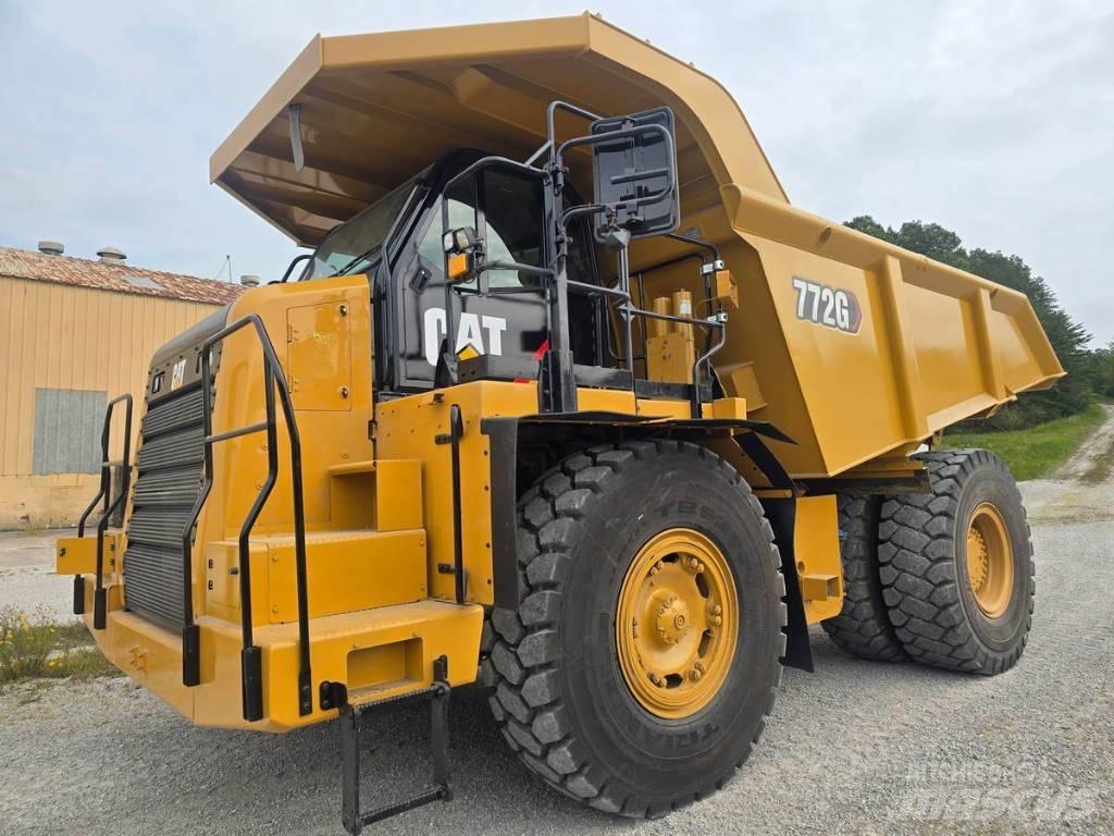 CAT 772G 鉸接式起吊車