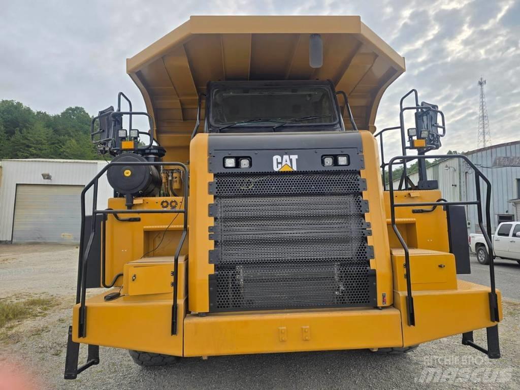 CAT 772G 鉸接式起吊車
