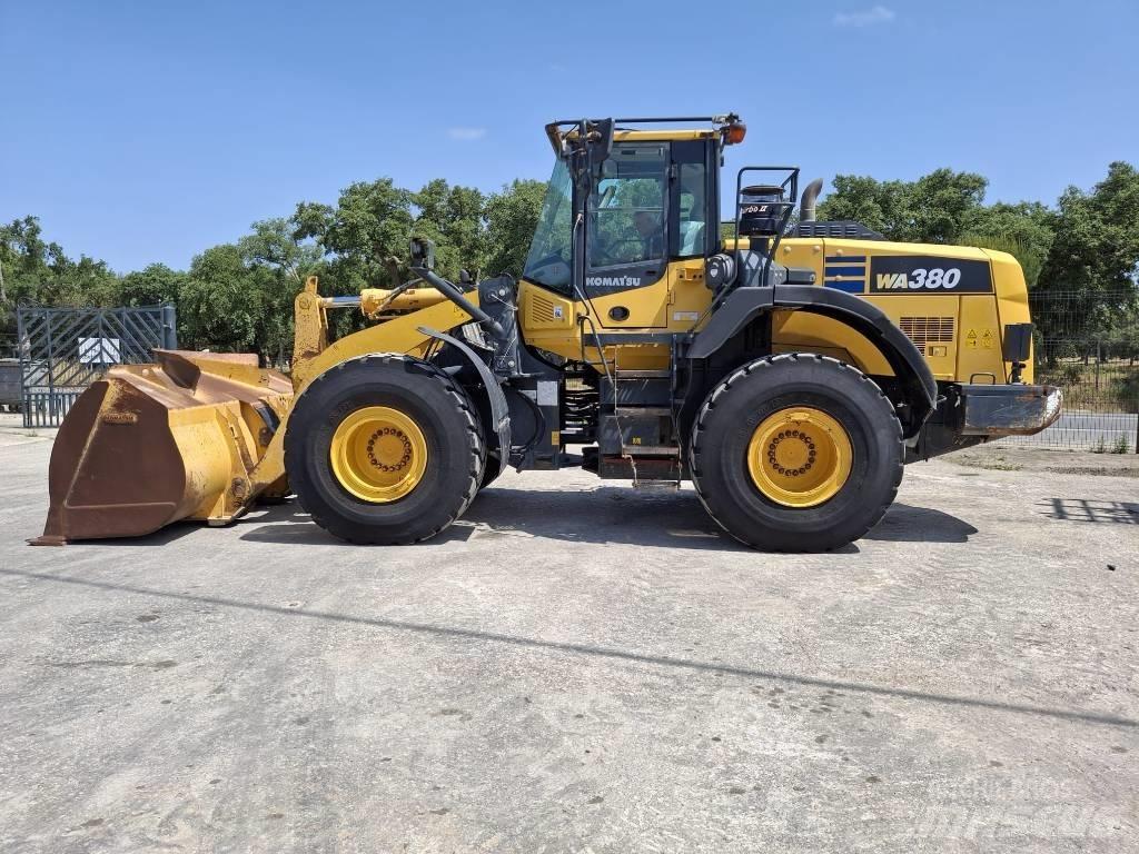 Komatsu WA 380-8 小型裝載機