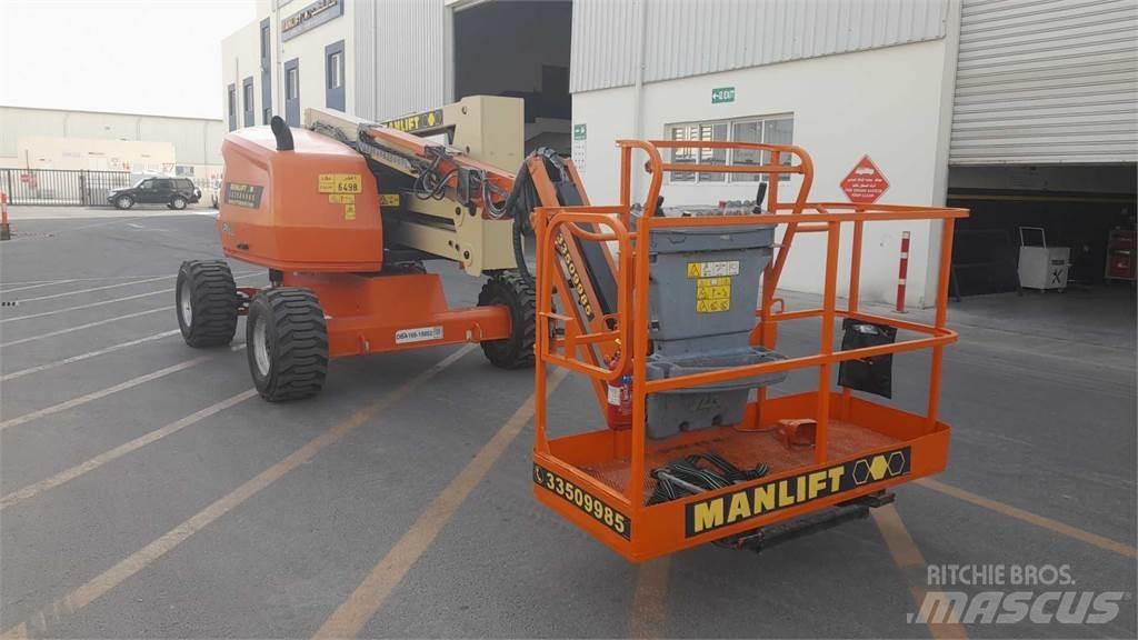 JLG 450AJSII 曲臂高空作業車