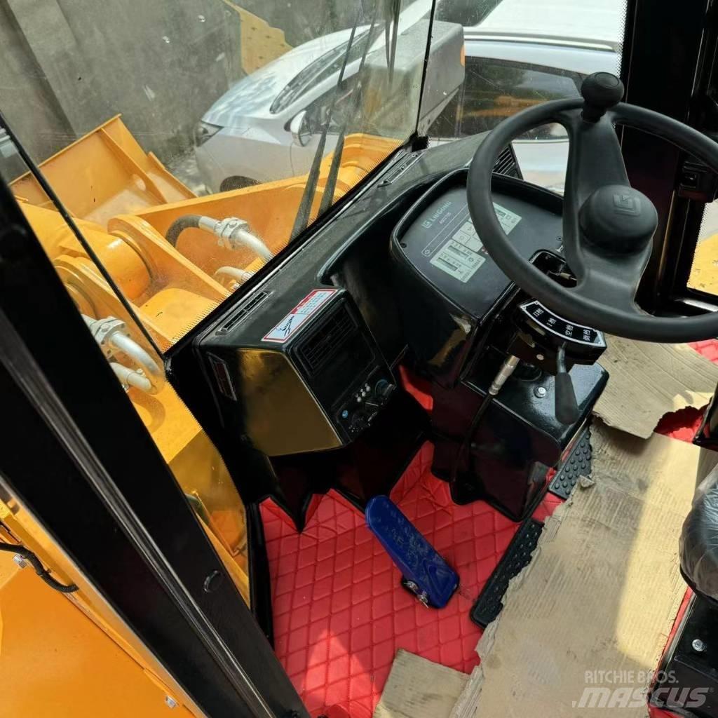 LiuGong CLG 856 輪胎式裝載機